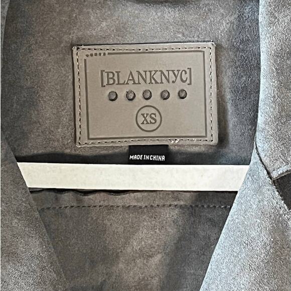 BLANK NYC Size XS Women's Cropped Microsuede Grey Moto Jacket - Picture 2 of 9